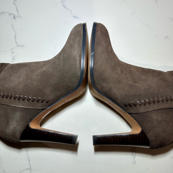 Coach | ‘Jessie’ Bootie - Picture 9 of 11